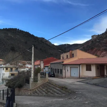 Apartment Casa De 4 En Noguera De Albarracin, Con Magnificas Vistas A Las ...